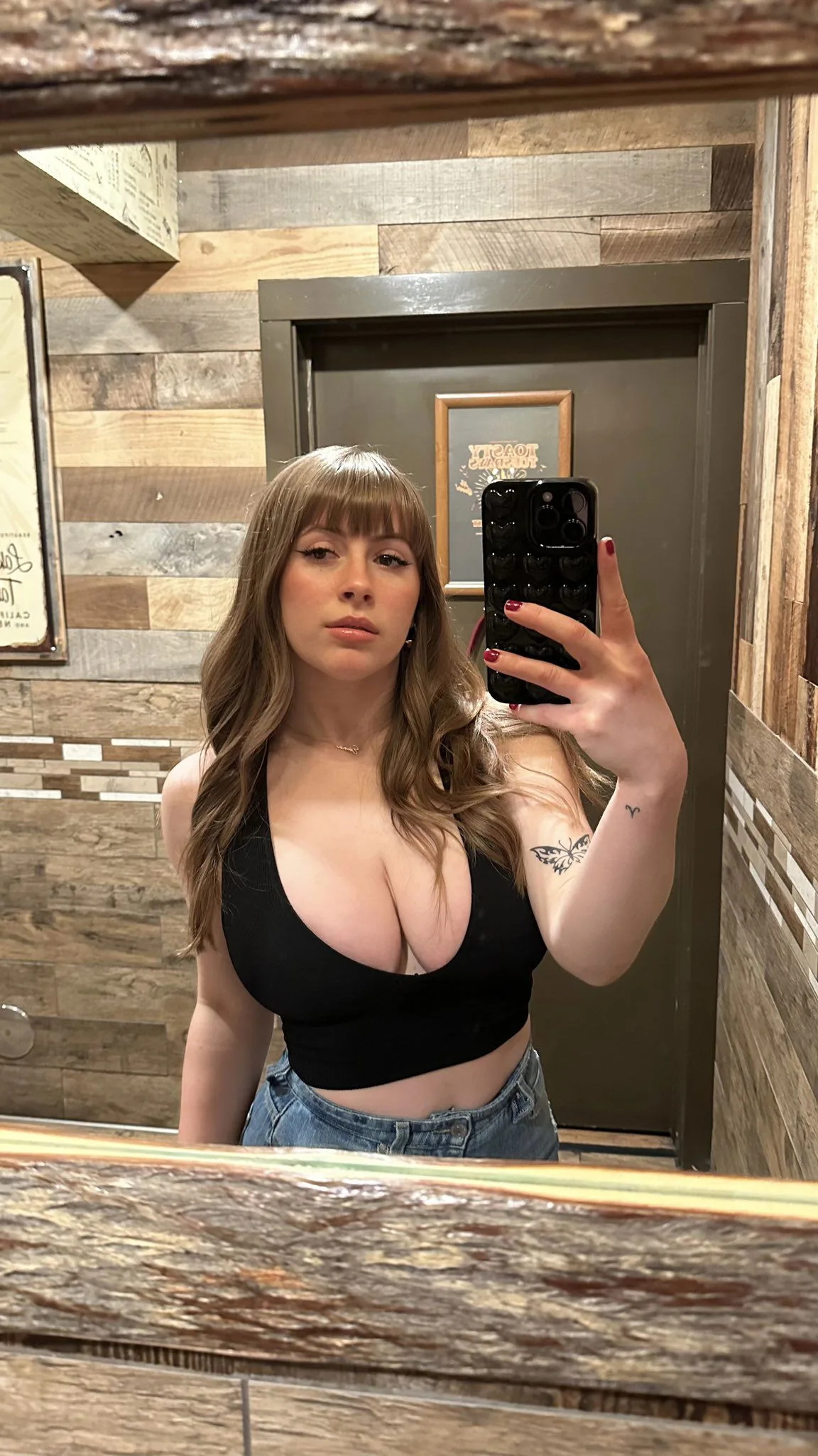 Sorina escort Medellín